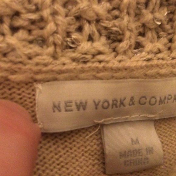 New York & Company women’s sz M sweater w/ cowl neck and some subtle sequins - Picture 4 of 8